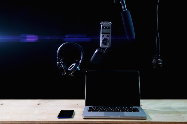 טראמפ, טיקטוק ו-10 מיליארד דולר: תשלום העמלה המסתורי